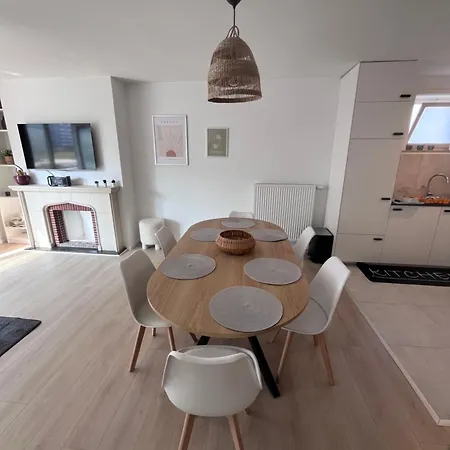 Apartment 101 Place Leopold 1er A A 100m De La *